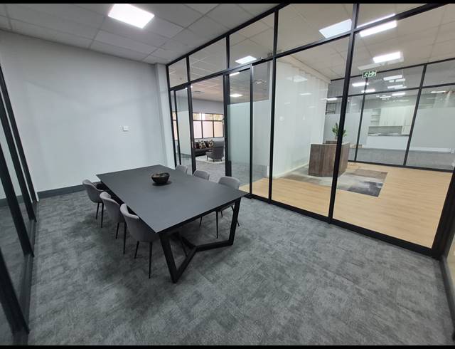 439M² OFFICE TO LET IN RIVONIA